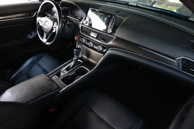 Used 2018 Honda Accord Sport image 21