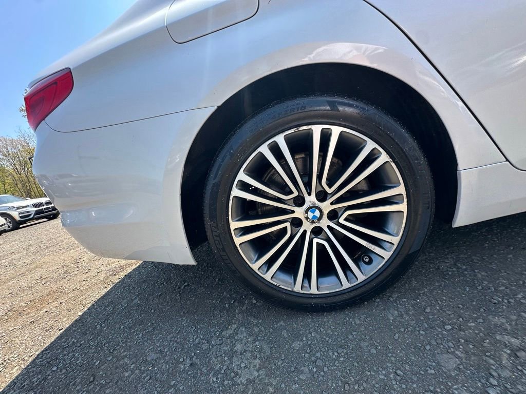 Used 2019 BMW 530i xDrive w/ Convenience Package AWD/4WD image 34