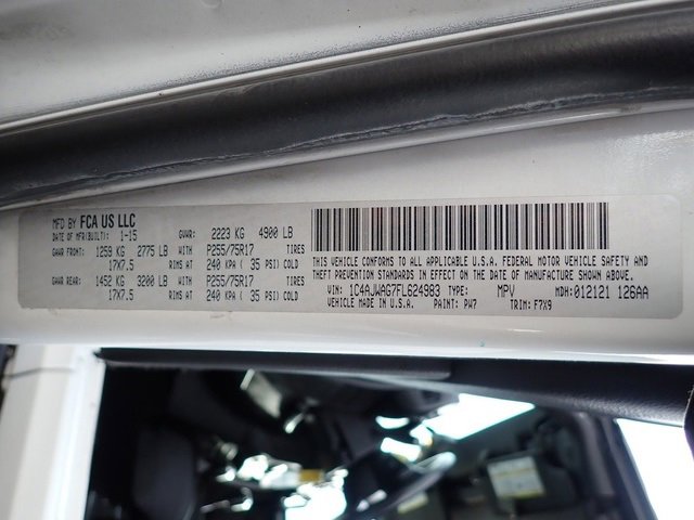 Used 2015 Jeep Wrangler Sport image 19