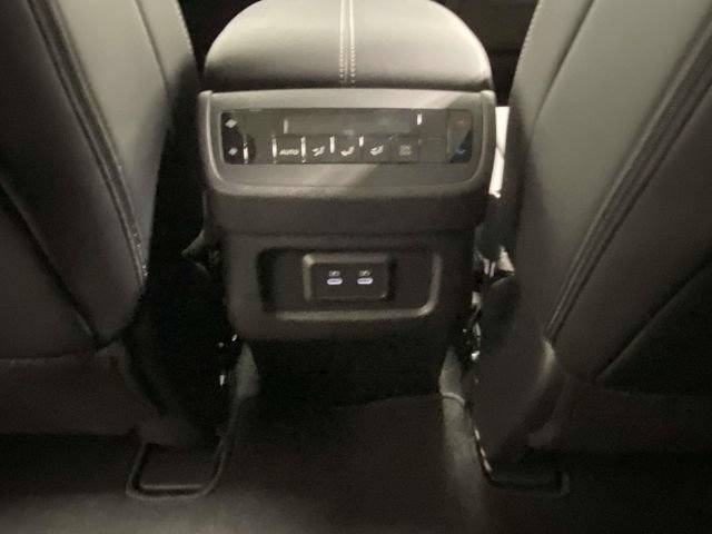 New 2026 Nissan Pathfinder SL FWD image 10