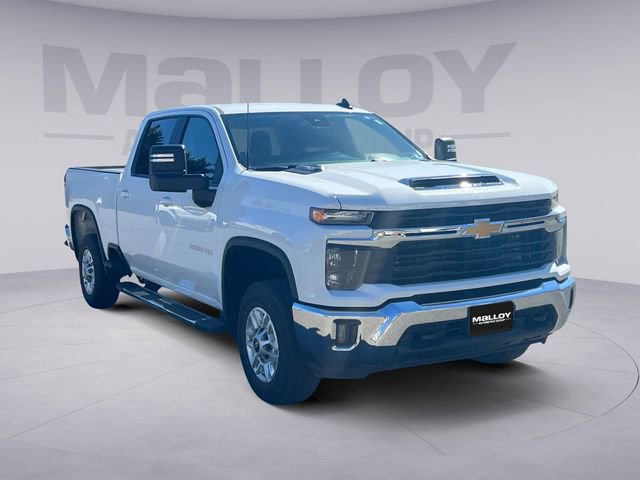 Used 2025 Chevrolet Silverado 2500 LT w/ Convenience Package image 7
