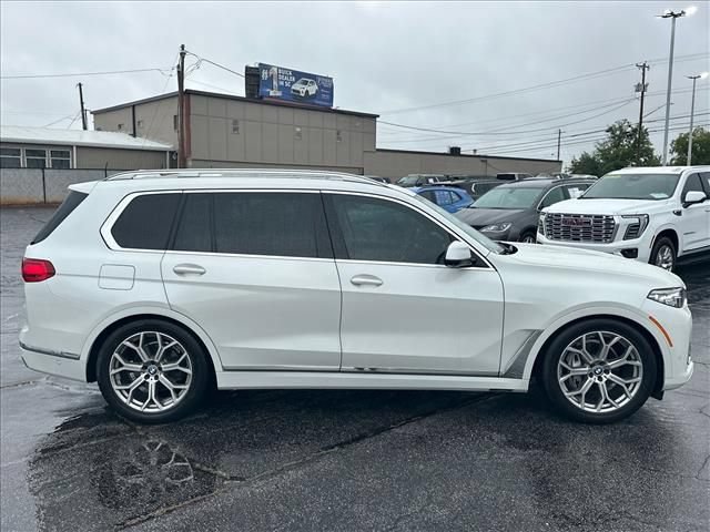 Used 2021 BMW X7 xDrive40i w/ Cold Weather Package AWD/4WD image 13