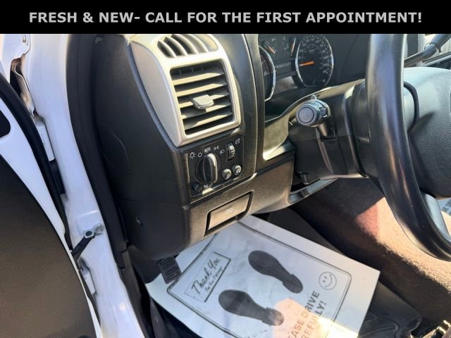 Used 2009 Chevrolet Colorado W/T image 12