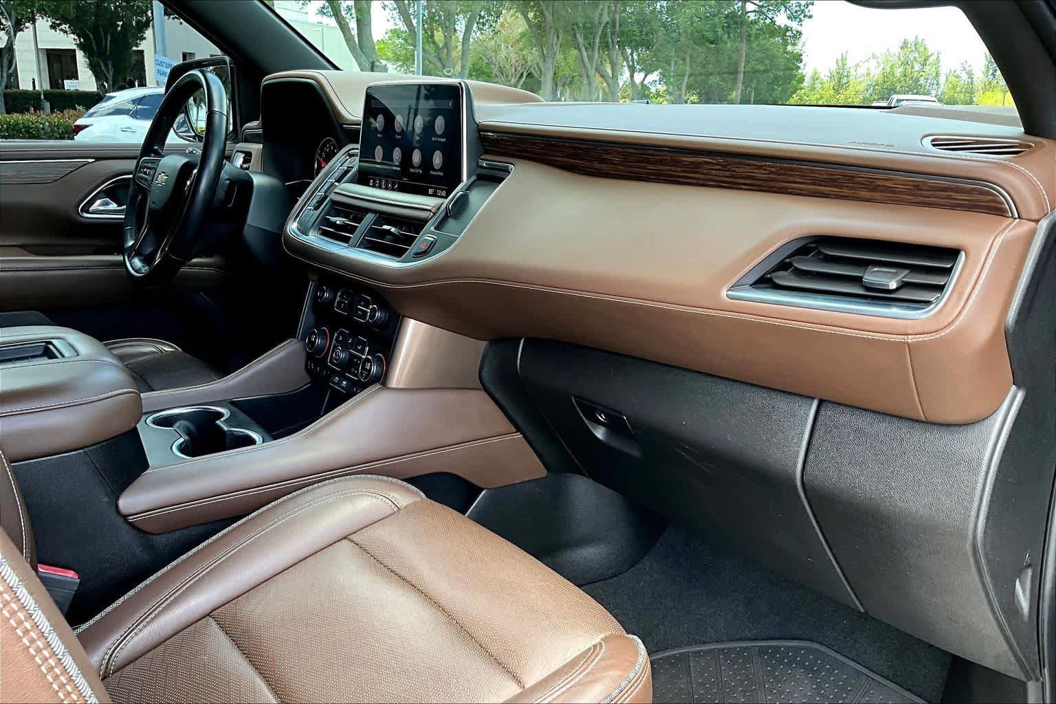 Used 2021 Chevrolet Tahoe High Country RWD image 18