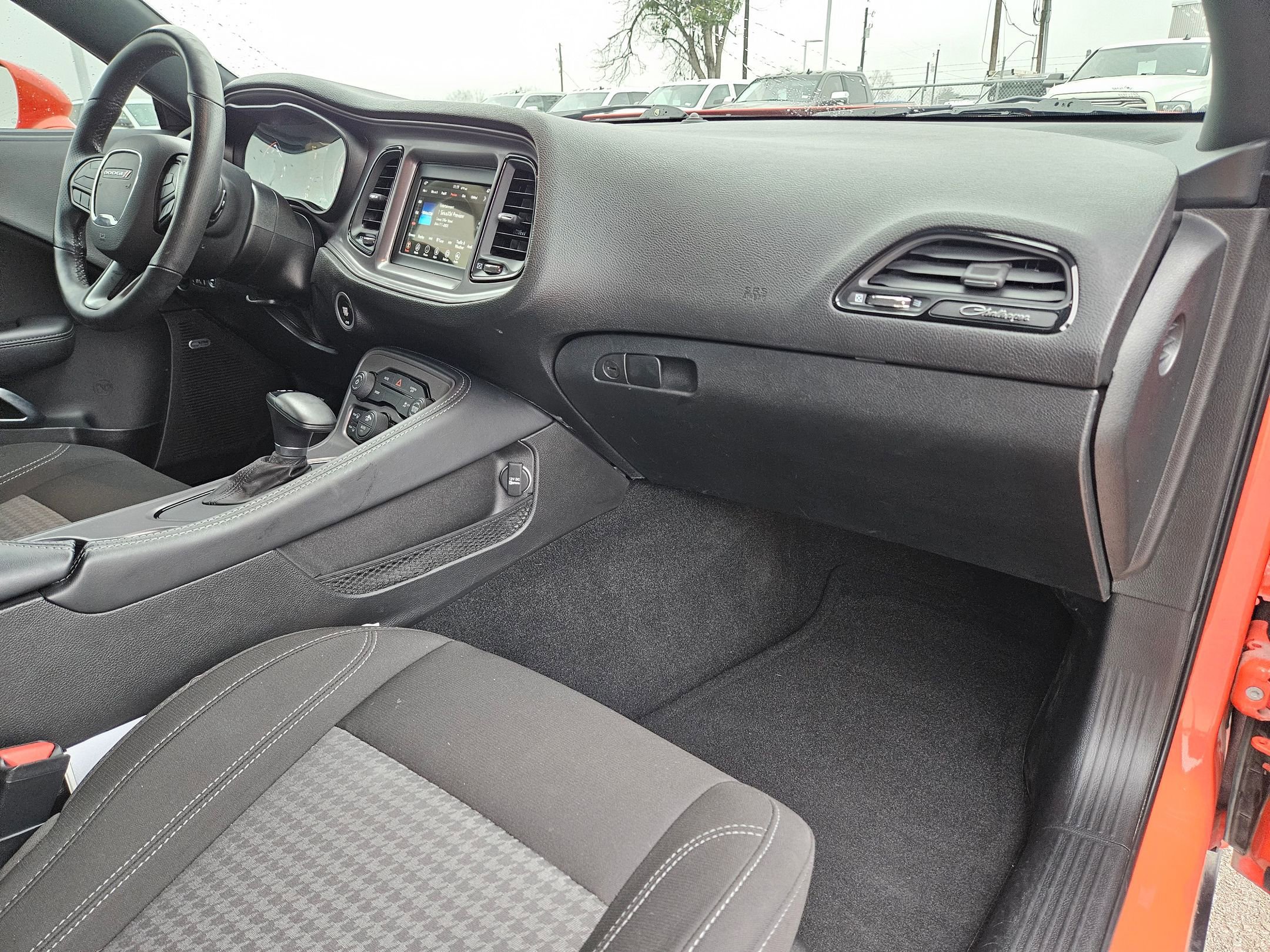 Certified 2023 Dodge Challenger SXT w/ Blacktop Package image 28