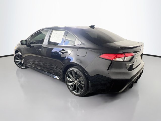 Used 2026 Toyota Corolla SE FWD image 6