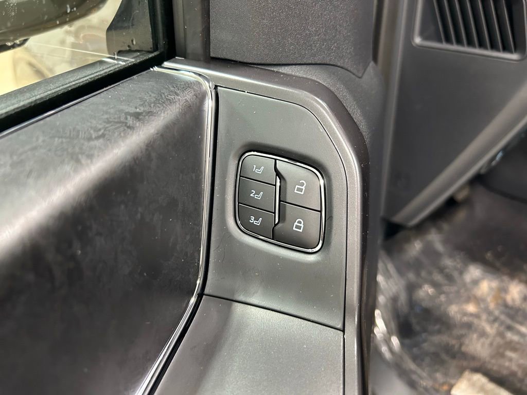 New 2026 Ford F150 Tremor w/ Equipment Group 402A High image 13