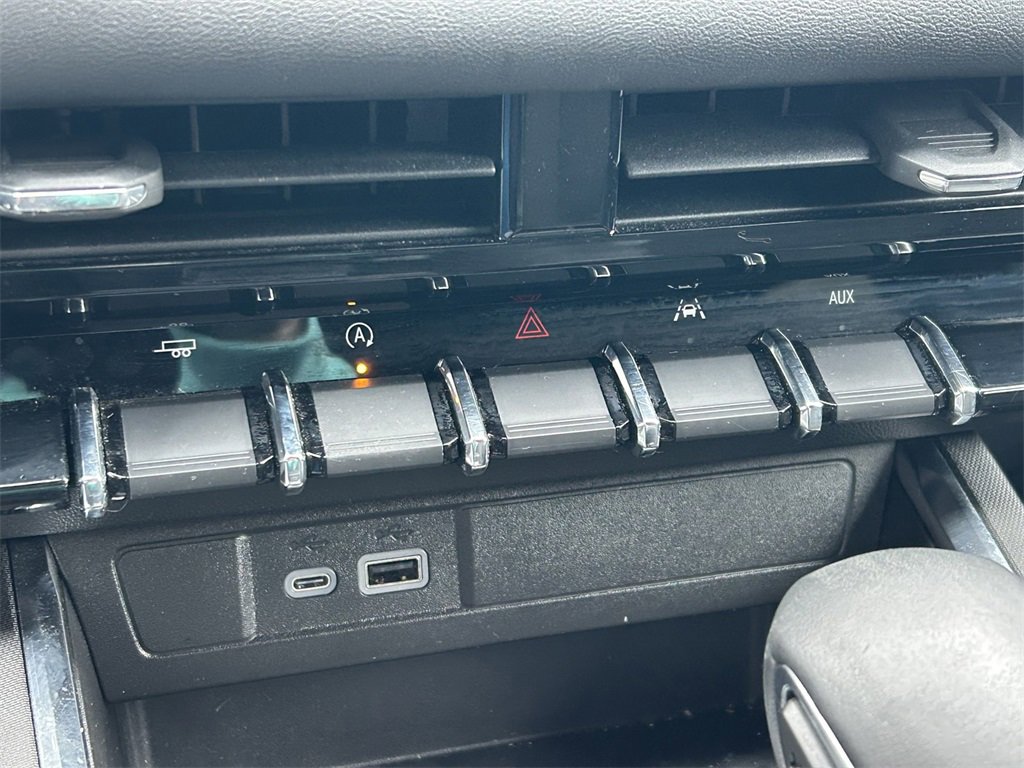 Used 2024 GMC Canyon Elevation w/ Convenience Package image 31