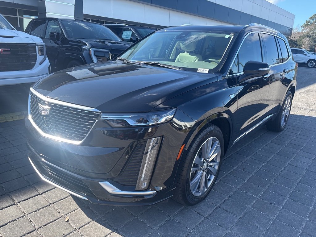 Certified 2024 Cadillac XT6 Premium Luxury w/ LPO, Floor Liner Package image 7