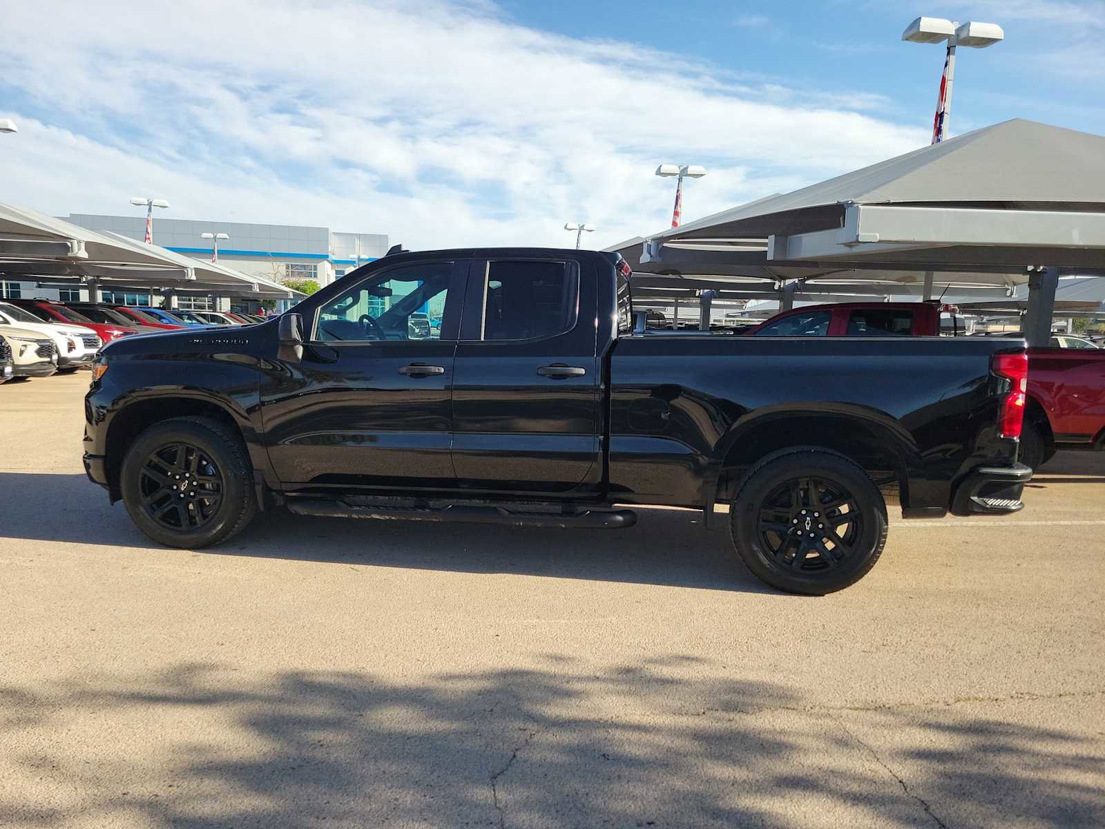 Used 2025 Chevrolet Silverado 1500 Custom w/ LPO, Dark Essentials Package RWD image 5