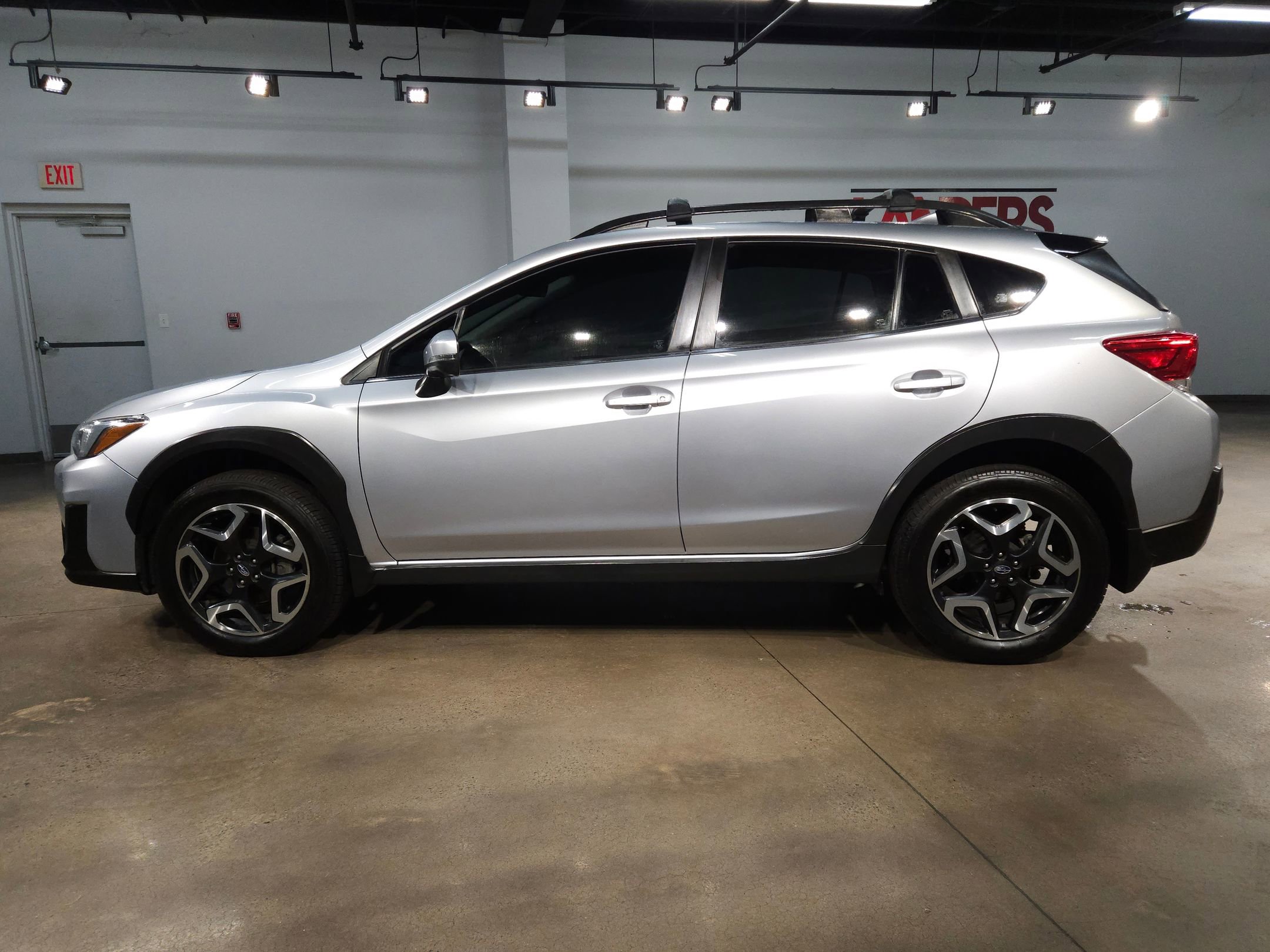 Used 2019 Subaru Crosstrek 2.0i Limited w/ Moonroof Package w/Navigation image 4