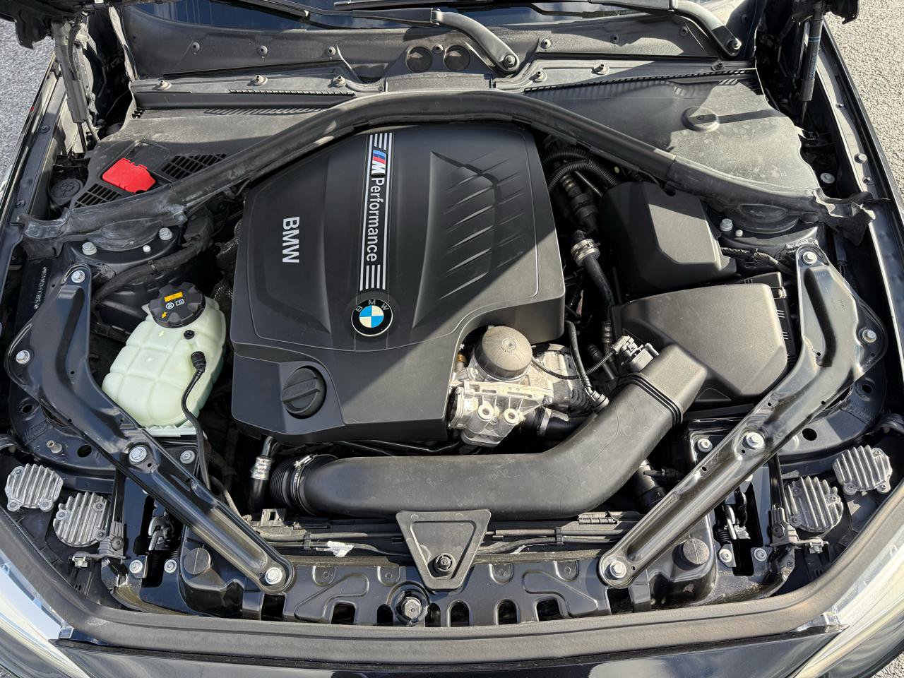 Used 2015 BMW M235i Convertible RWD image 22
