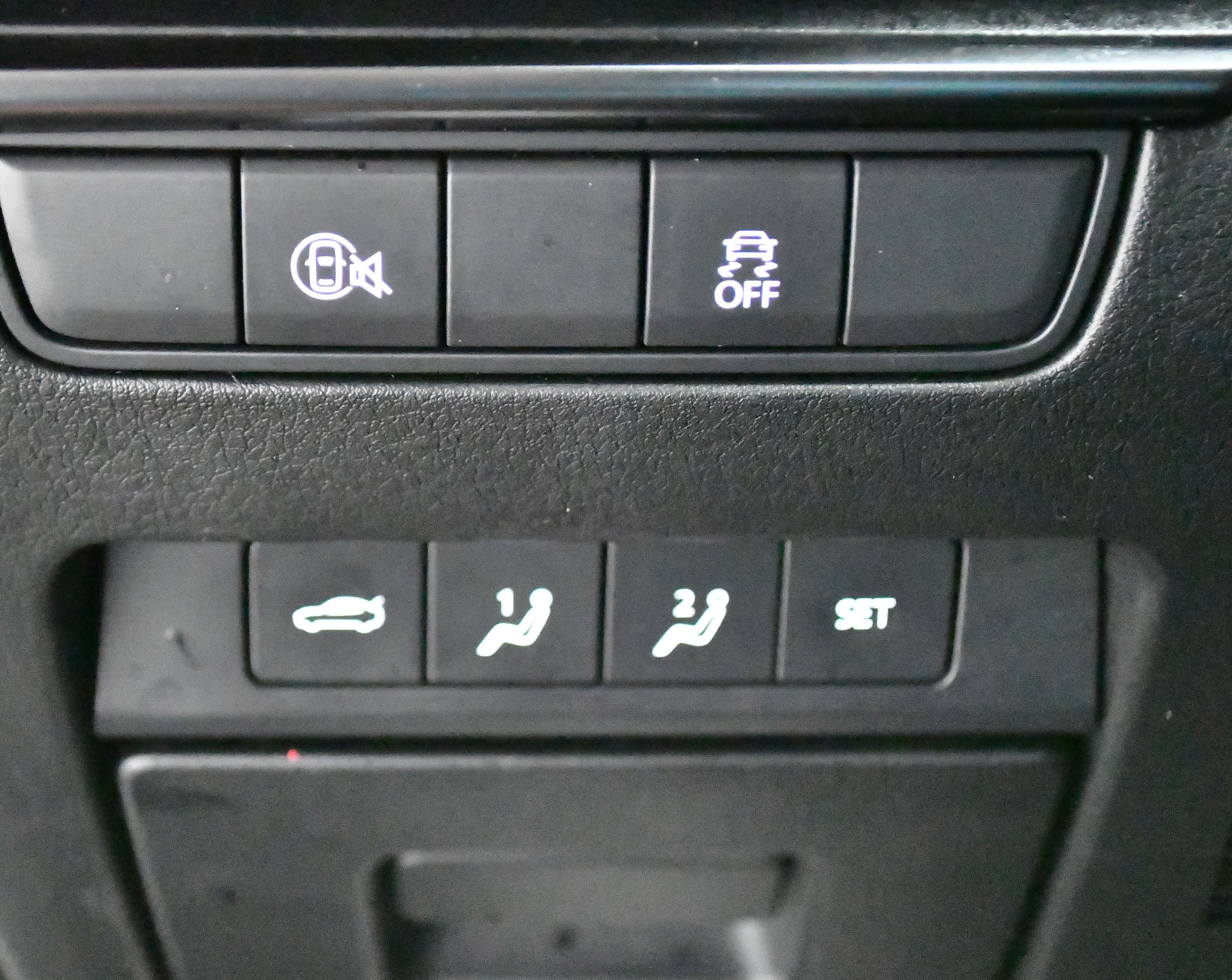 Used 2024 MAZDA MAZDA3 s image 34