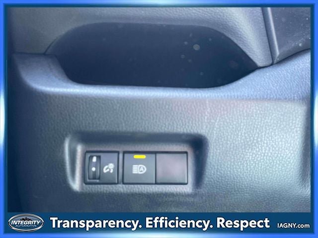 Certified 2025 Toyota RAV4 XLE AWD/4WD image 17