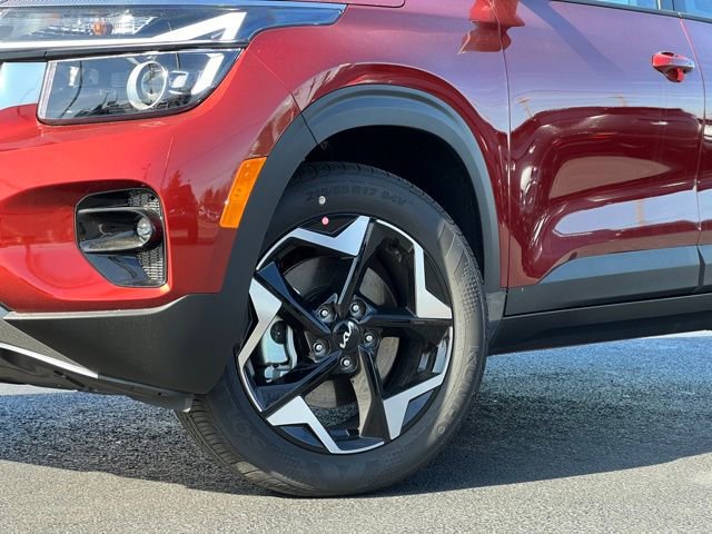 New 2026 Kia Seltos S AWD/4WD image 2