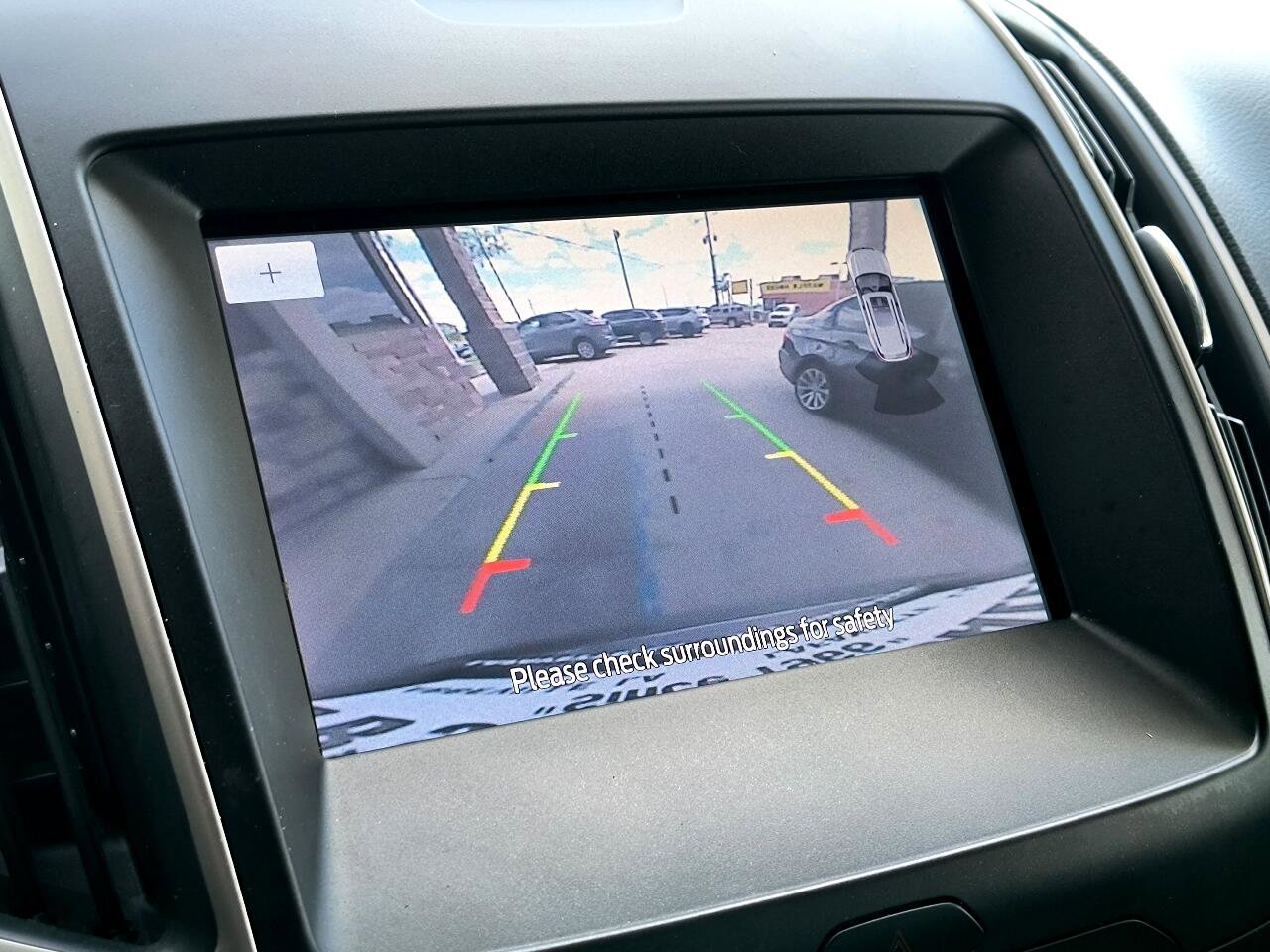 Used 2020 Ford Edge SEL image 28