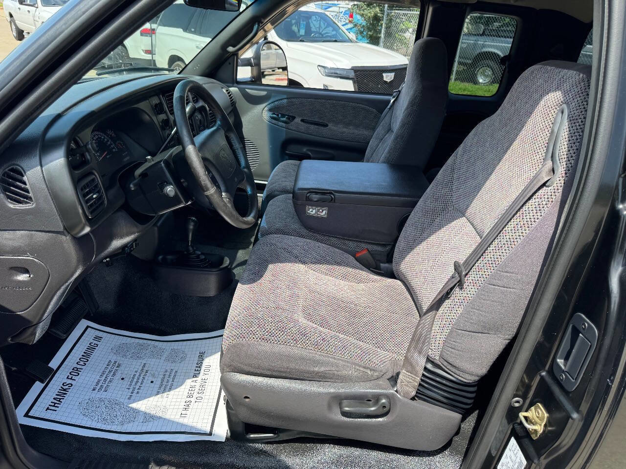 Used 1998 Dodge Ram 3500 Truck SLT LARAMIE 4X4 12V 5.9L CUMMI image 25