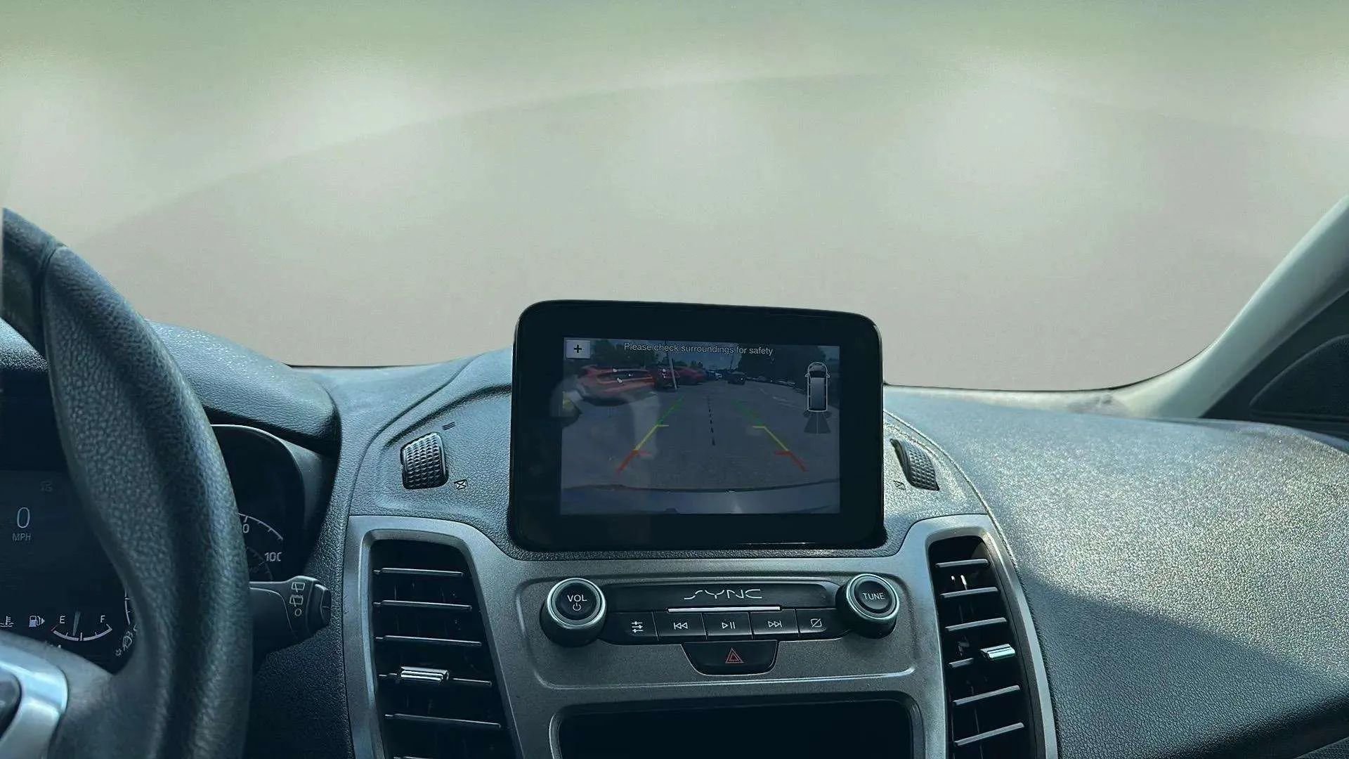 Used 2020 Ford Transit Connect XLT image 38