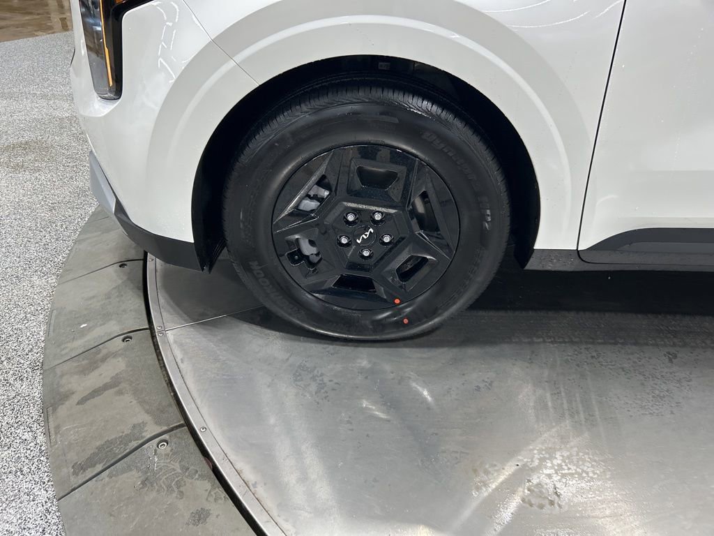 New 2026 Kia Carnival image 28