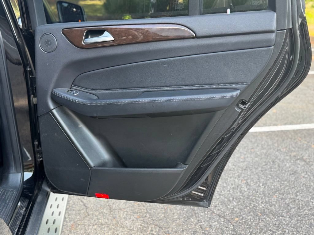 Used 2019 Mercedes-Benz GLS 450 4MATIC image 18