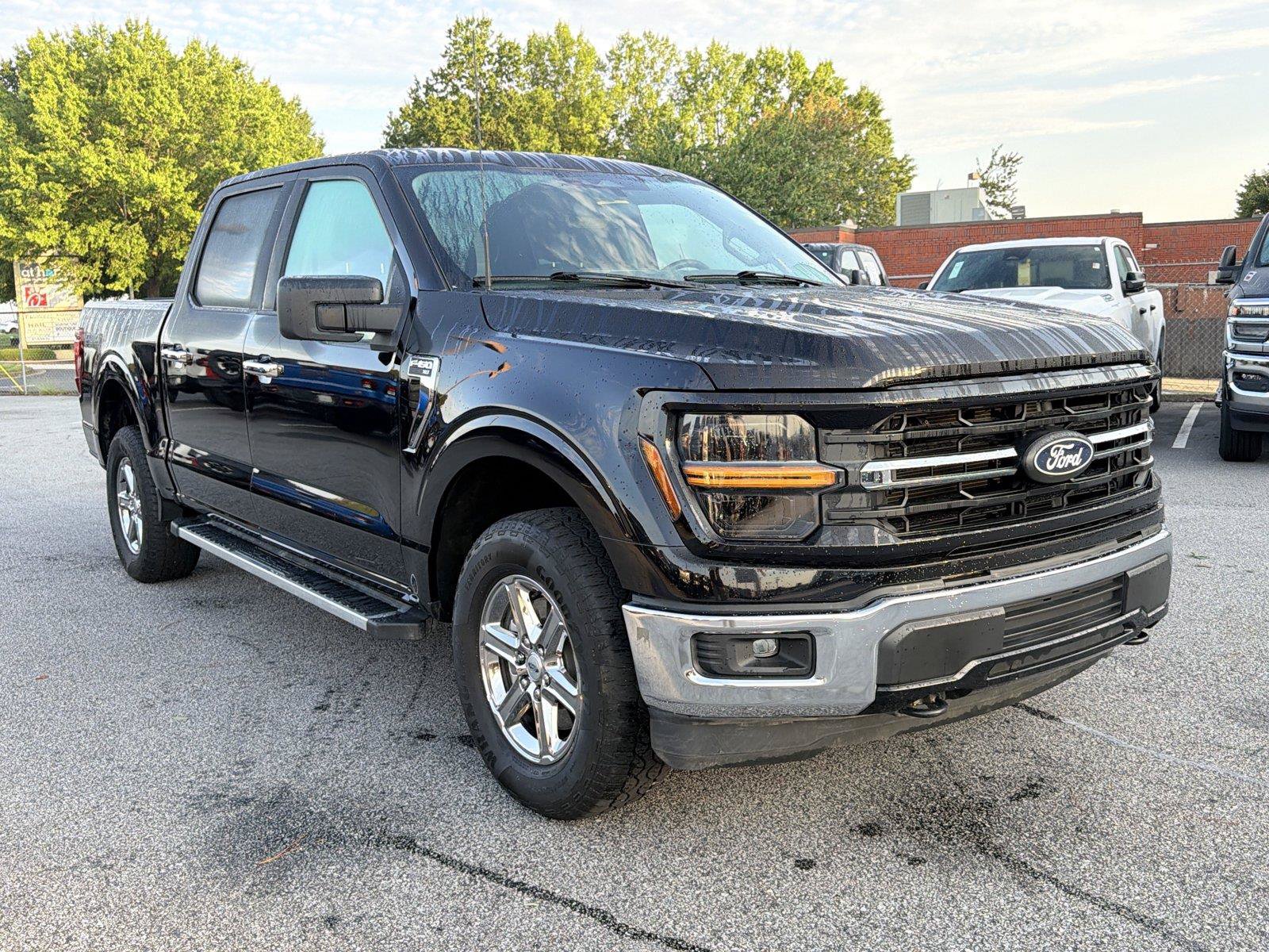 Used 2025 Ford F150 XLT w/ Equipment Group 301A Standard AWD/4WD image 4