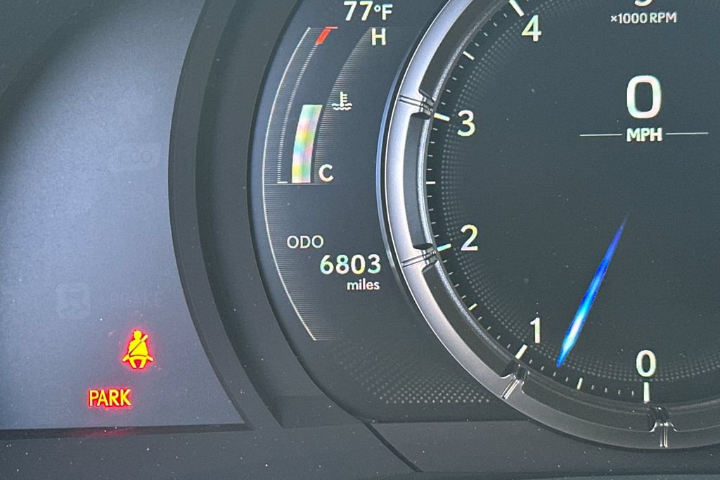 Used 2025 Lexus IS 350 F Sport RWD image 29