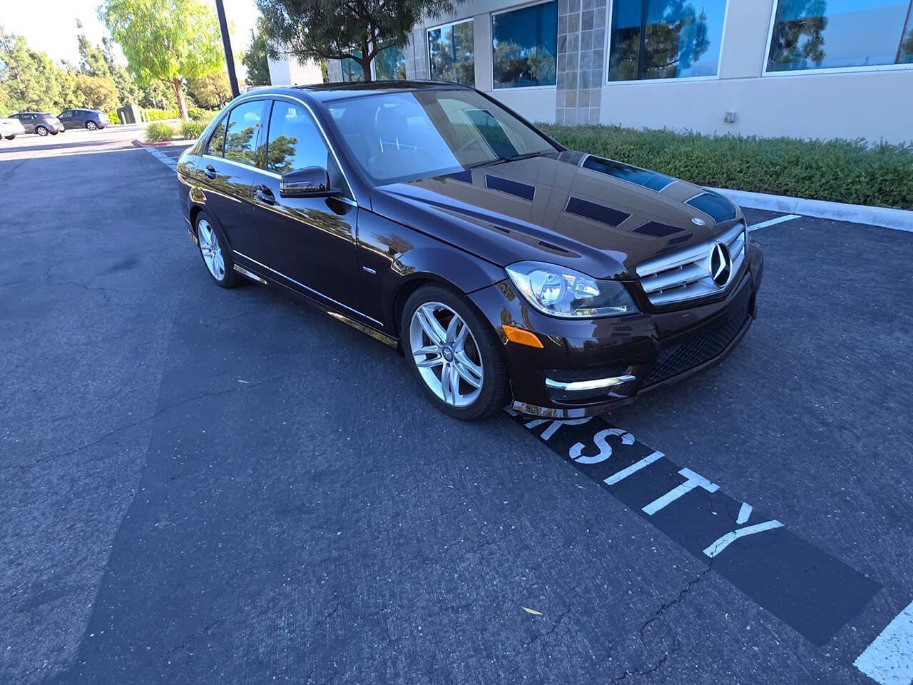 Used 2012 Mercedes-Benz C 250 Sedan image 20