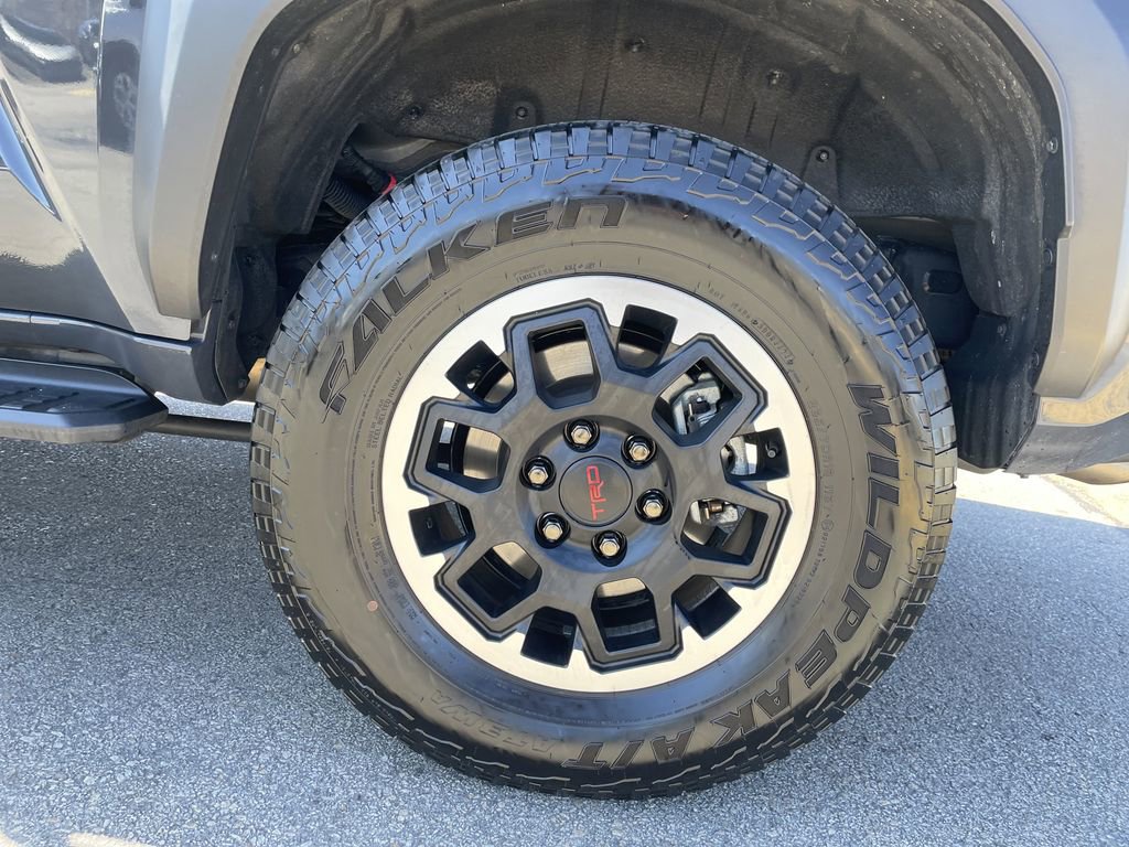 Used 2025 Toyota 4Runner TRD Off-Road Premium w/ Tow Technology Package image 10