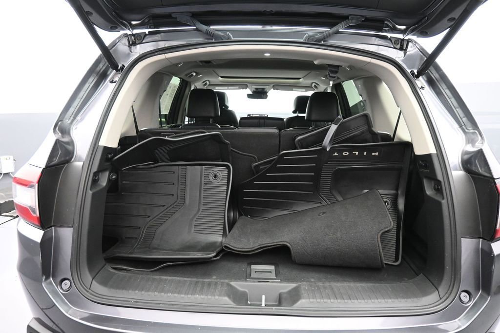 Used 2023 Honda Pilot Touring image 23