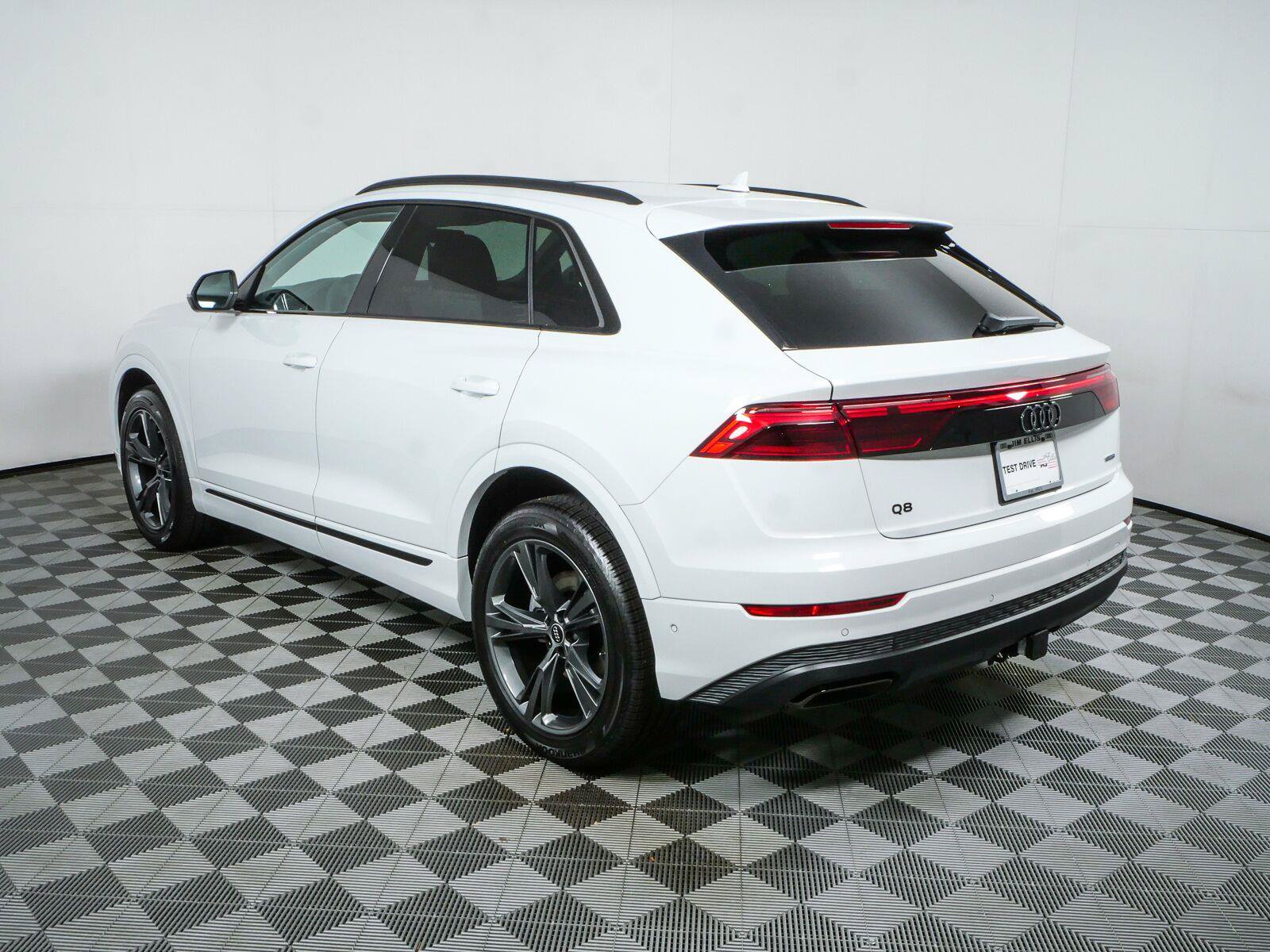 New 2026 Audi Q8 Premium AWD/4WD image 29