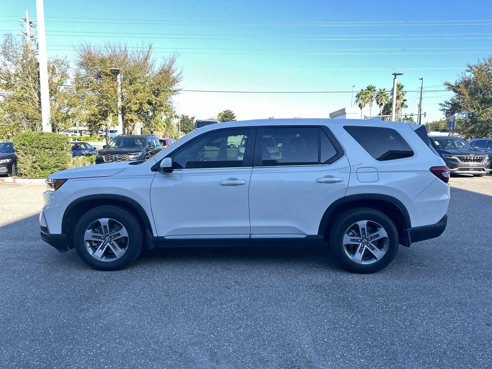 Certified 2023 Honda Pilot EX-L image 3