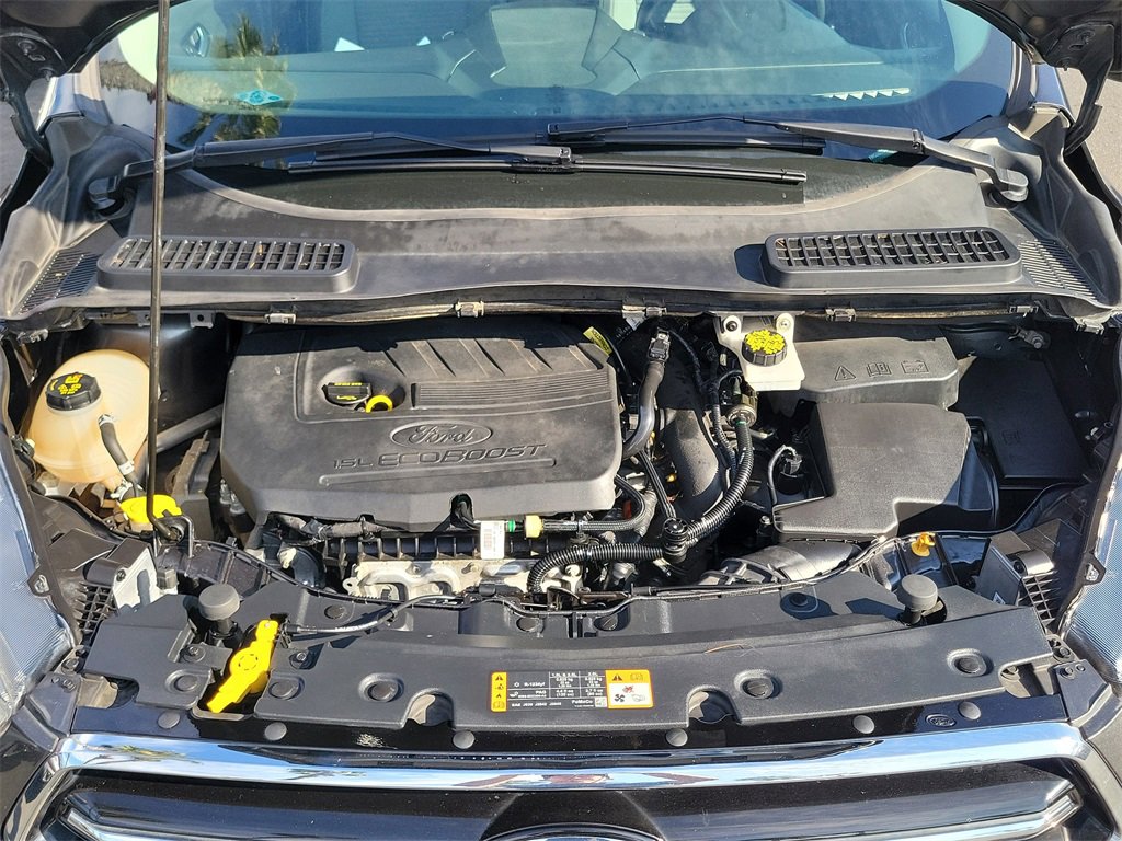 Used 2018 Ford Escape SE w/ SE Sport Appearance Package image 23