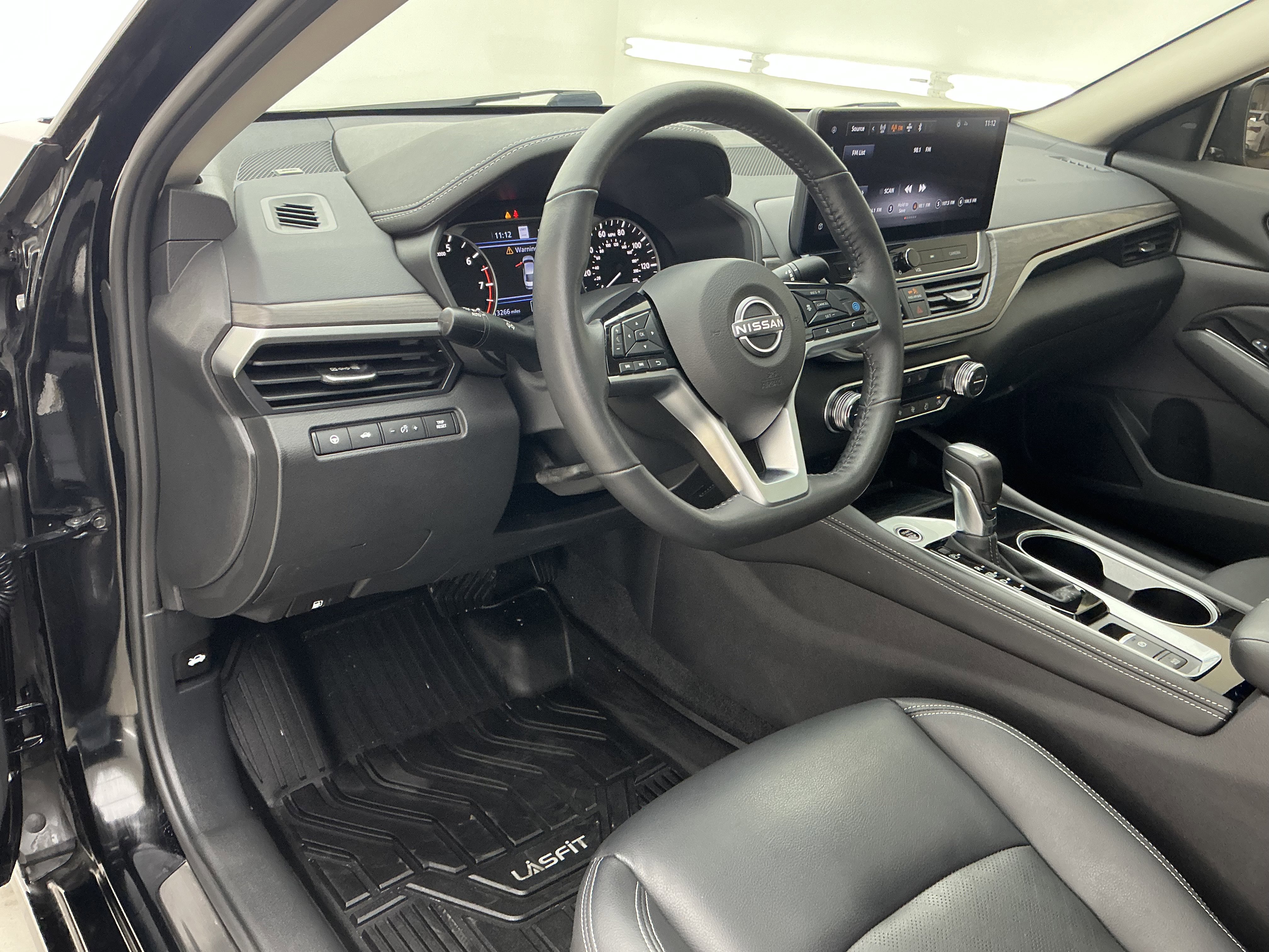 Used 2024 Nissan Altima 2.5 SL image 16