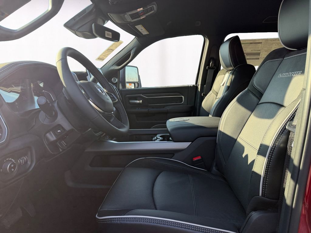 New 2026 RAM 3500 Laramie AWD/4WD image 9