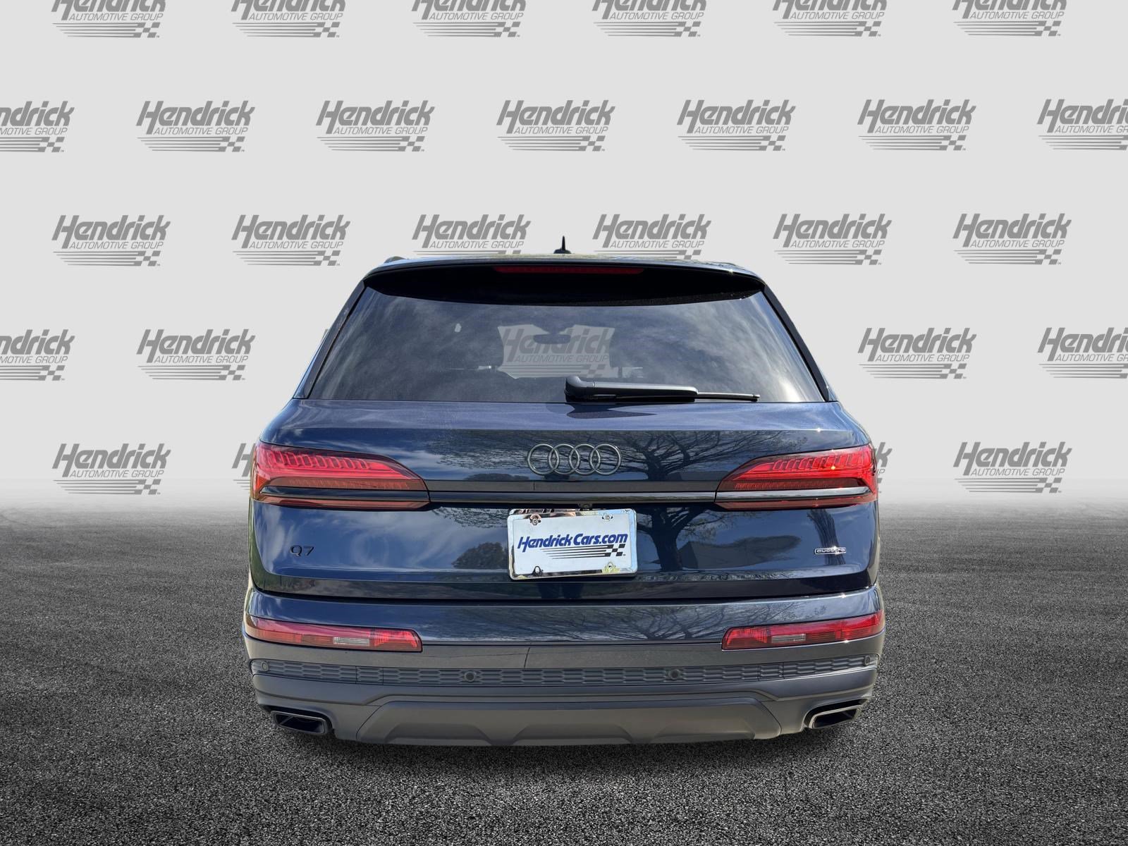 Certified 2025 Audi Q7 2.0T Premium w/ Convenience Plus Package image 9