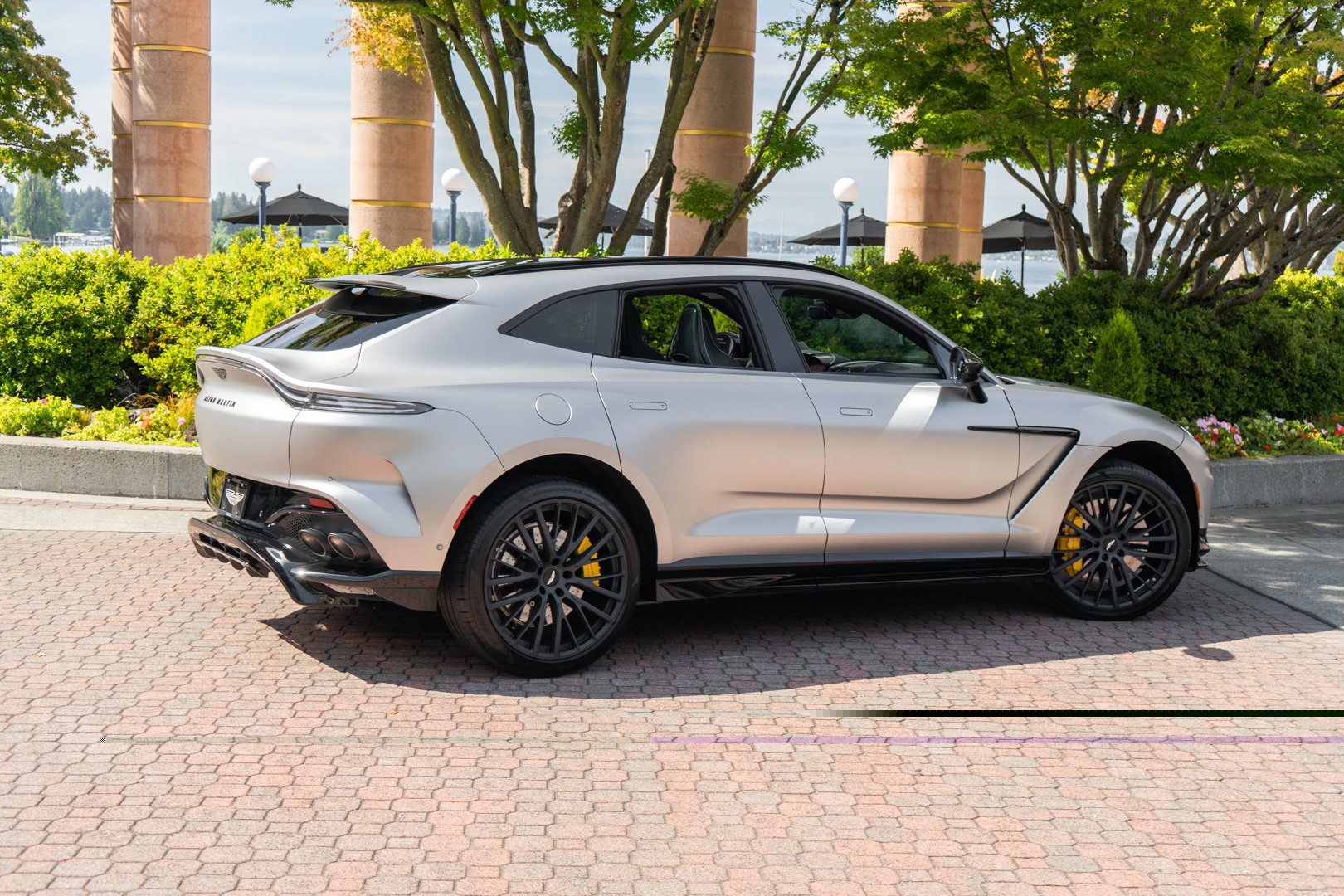 Used 2023 Aston Martin DBX 707 AWD/4WD image 47
