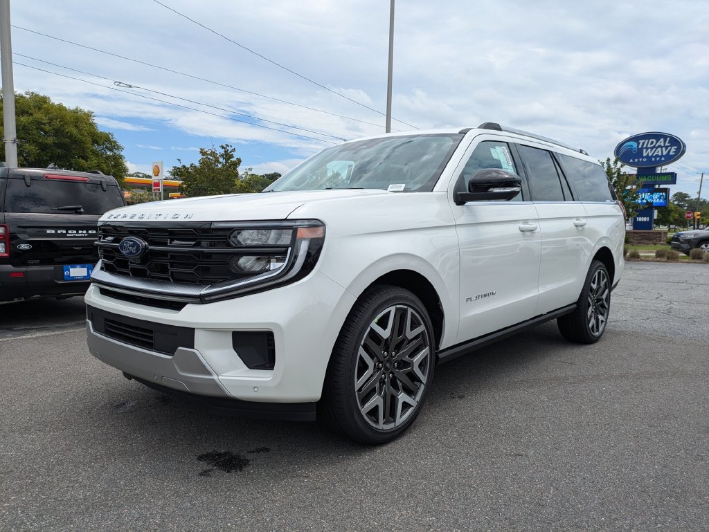 New 2026 Ford Expedition Max Platinum w/ Platinum Ultimate Package AWD/4WD image 8