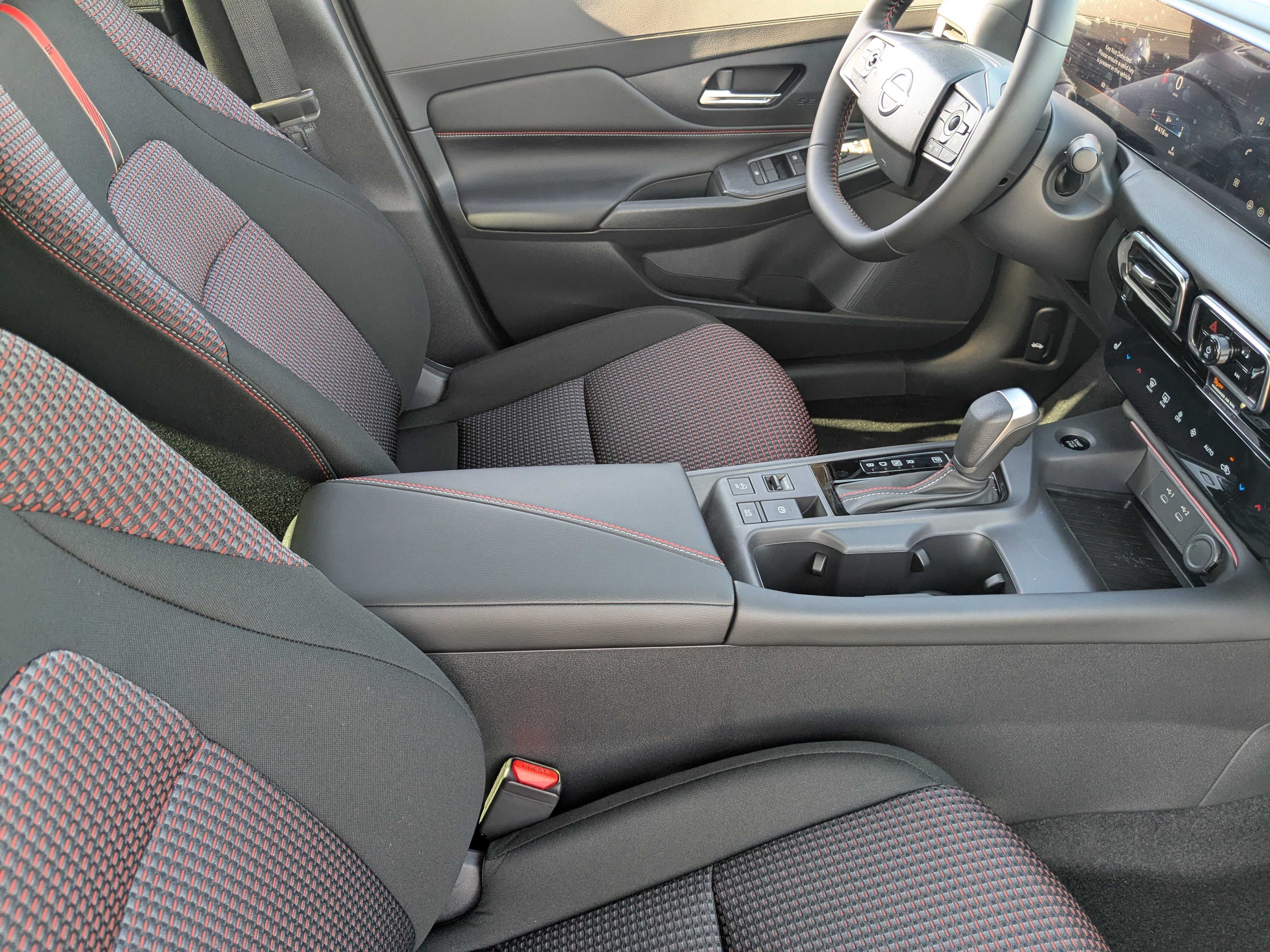 New 2027 Nissan Sentra SR w/ SR All Weather Package FWD image 27
