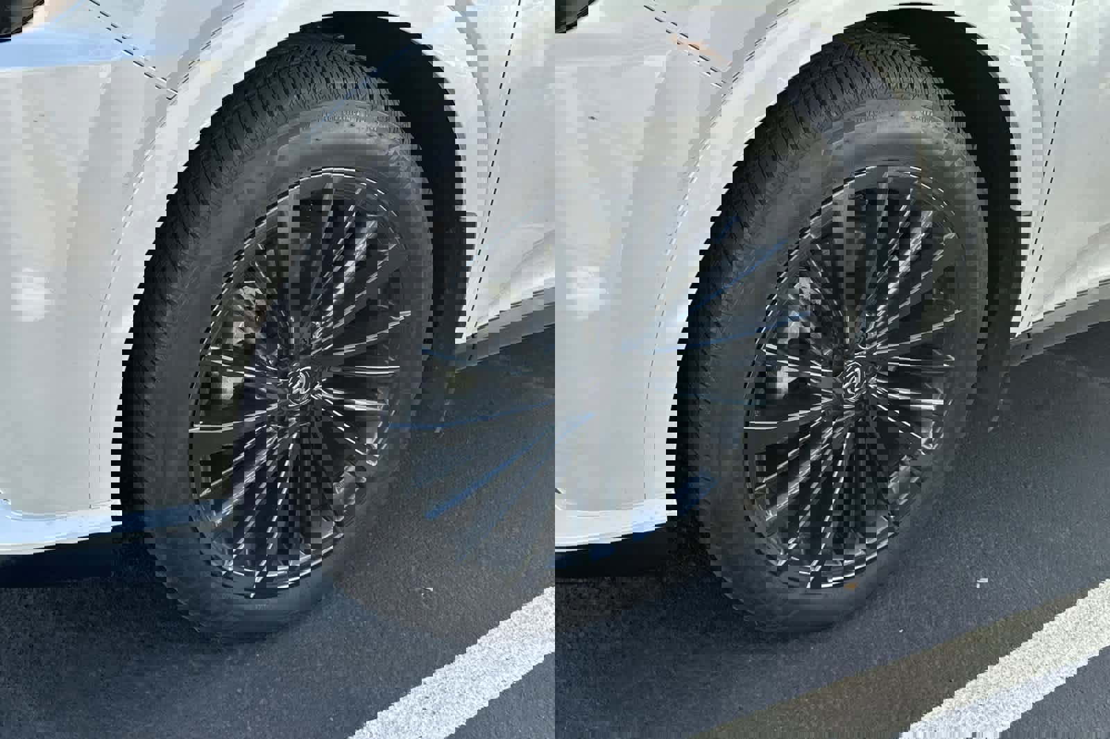 Used 2025 Lexus RX 350h Premium image 22