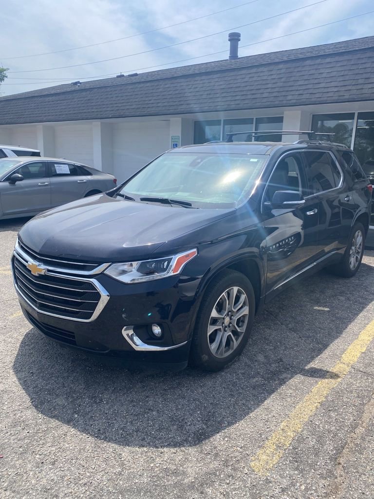 Used 2020 Chevrolet Traverse Premier AWD/4WD image 1