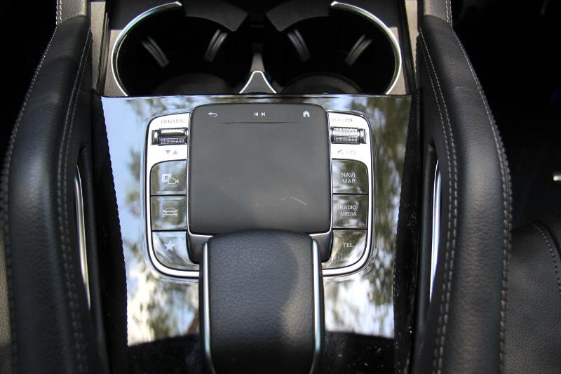 Used 2020 Mercedes-Benz GLE 350 w/ Premium Package image 18