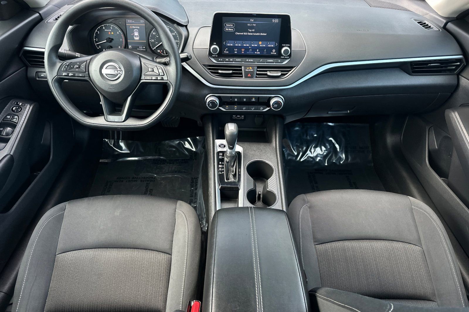Used 2025 Nissan Altima 2.5 S FWD image 15