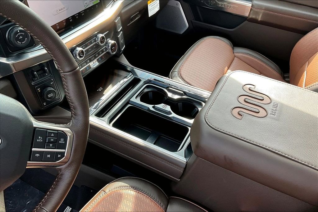 New 2026 Ford F250 King Ranch w/ FX4 Off-Road Package image 8