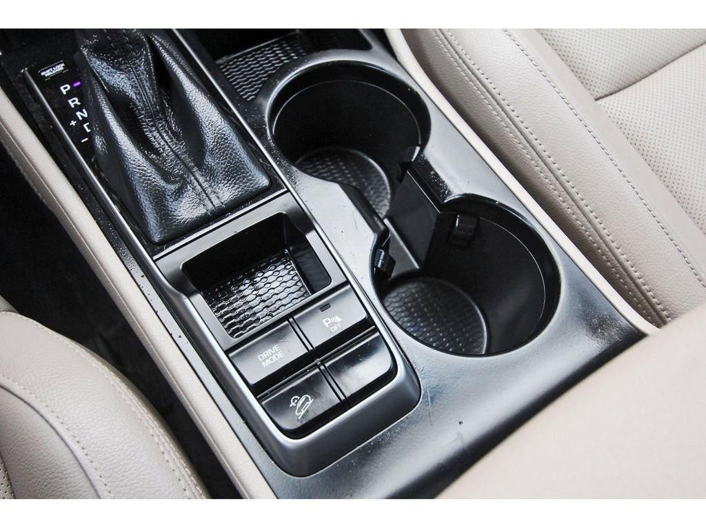 Used 2016 Hyundai Tucson Limited w/ Option Group 03 FWD image 29