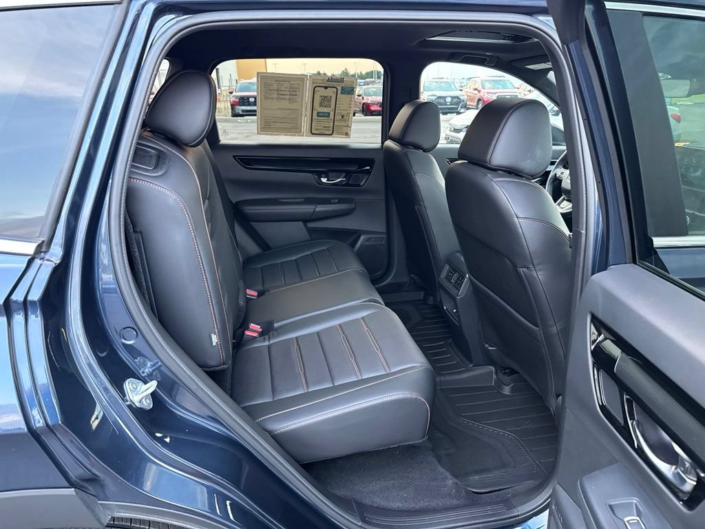Used 2025 Honda CR-V Sport Touring image 41
