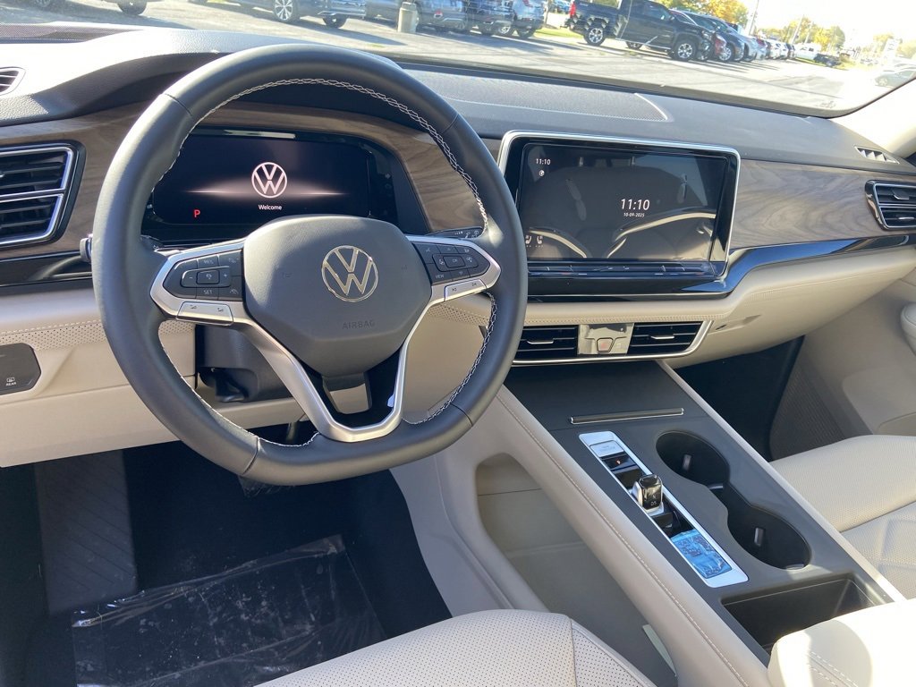 New 2026 Volkswagen Atlas SE image 10