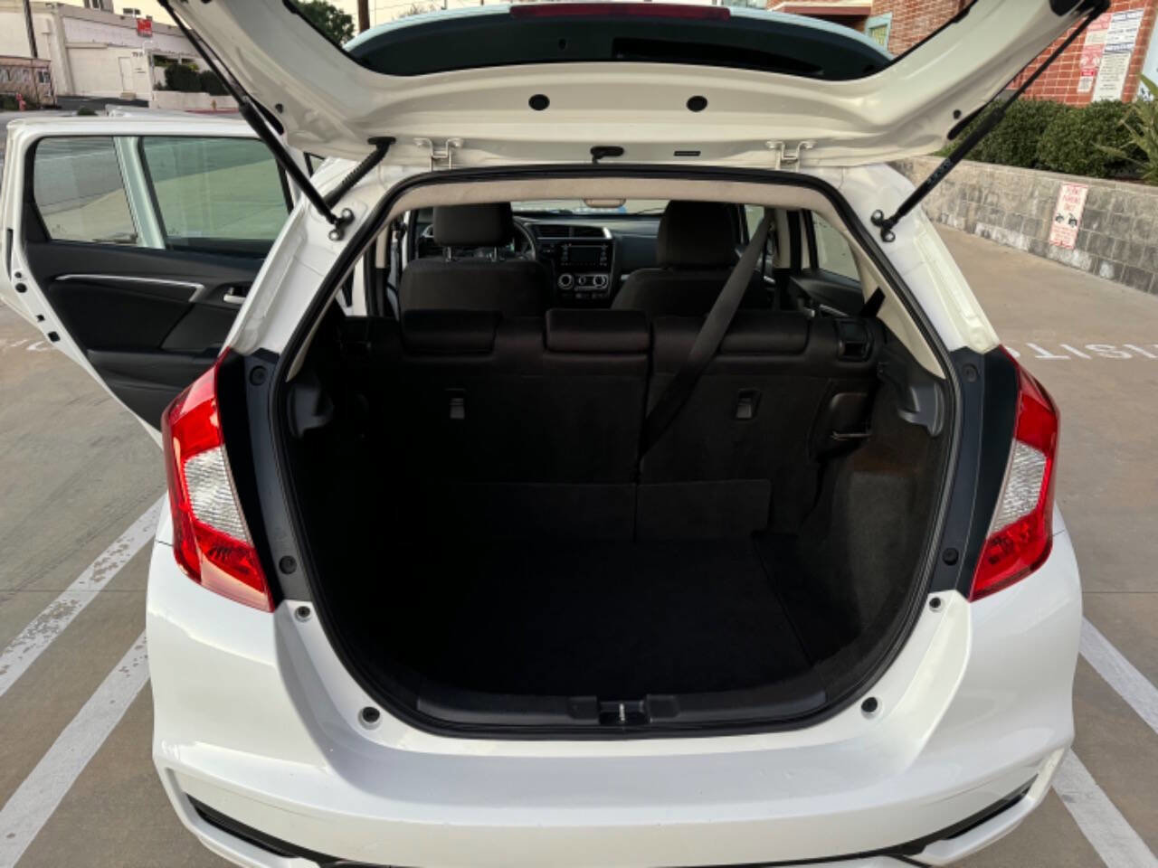 Used 2019 Honda Fit LX image 8