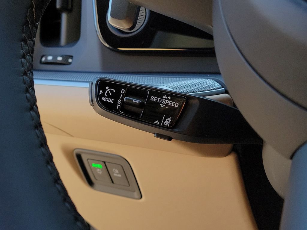 New 2026 Porsche Cayenne Coupe image 37