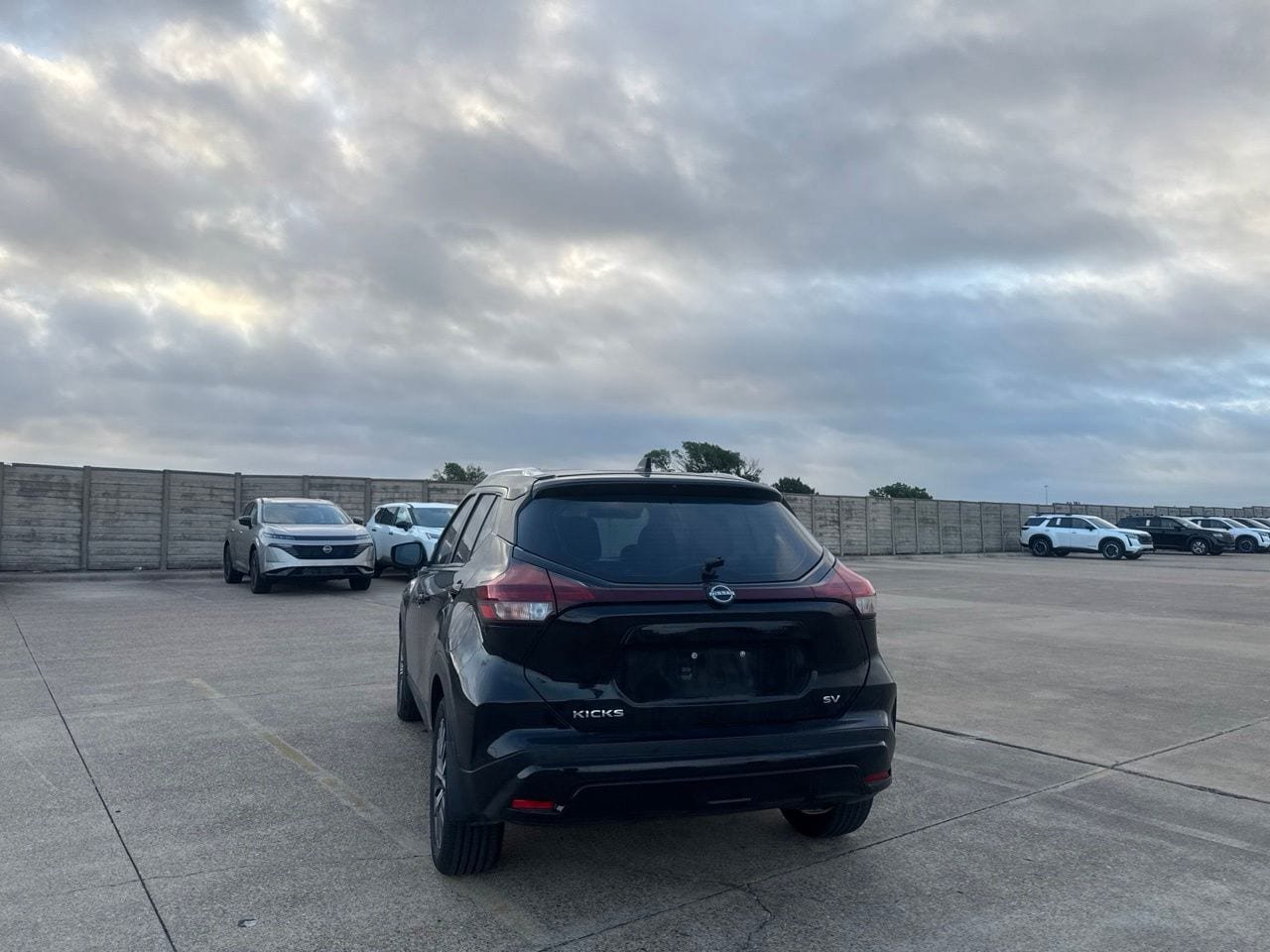 Certified 2023 Nissan Kicks SV FWD image 19