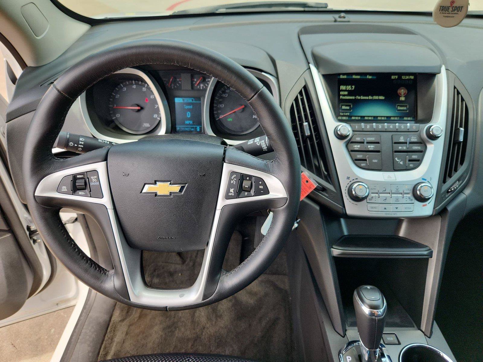 Used 2017 Chevrolet Equinox LT w/ Convenience Package FWD image 11